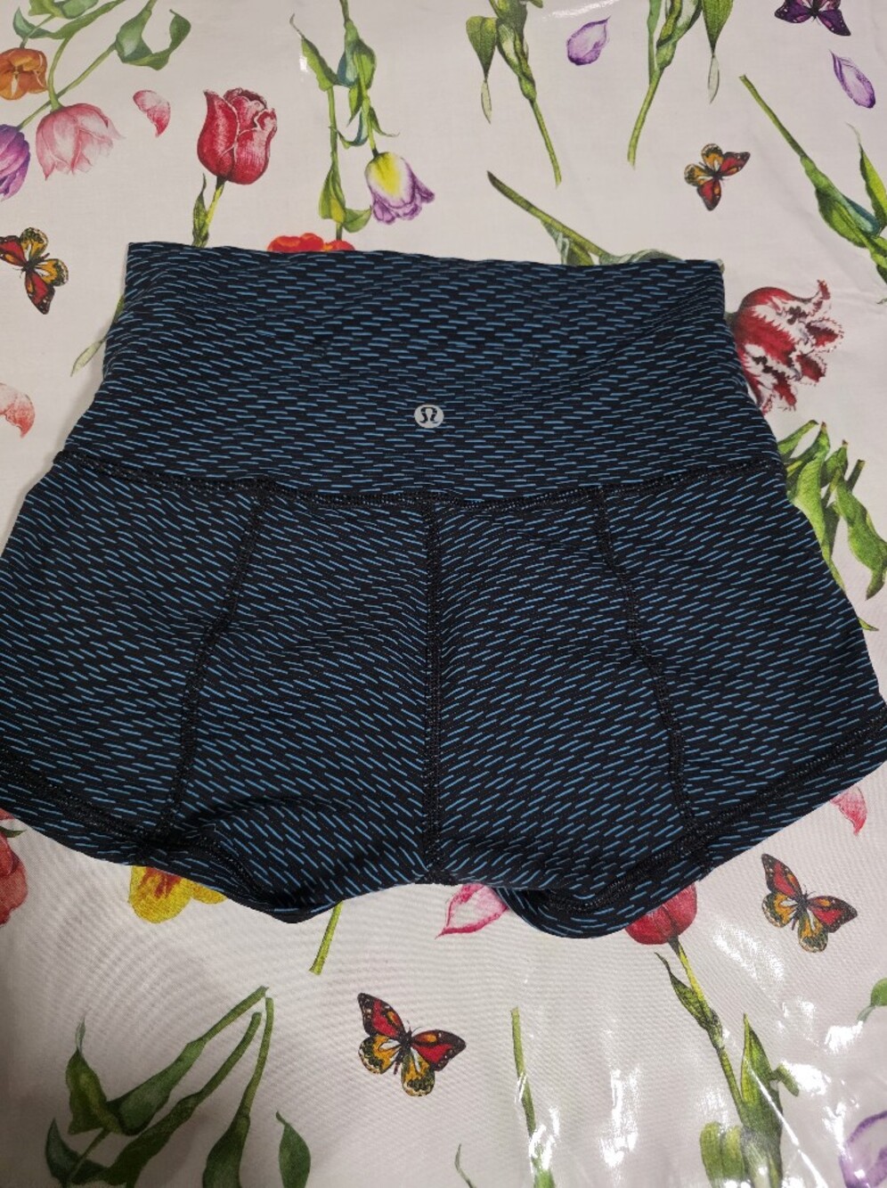Lululemon Women's Blue-Black Printed High-Rise Running Shorts